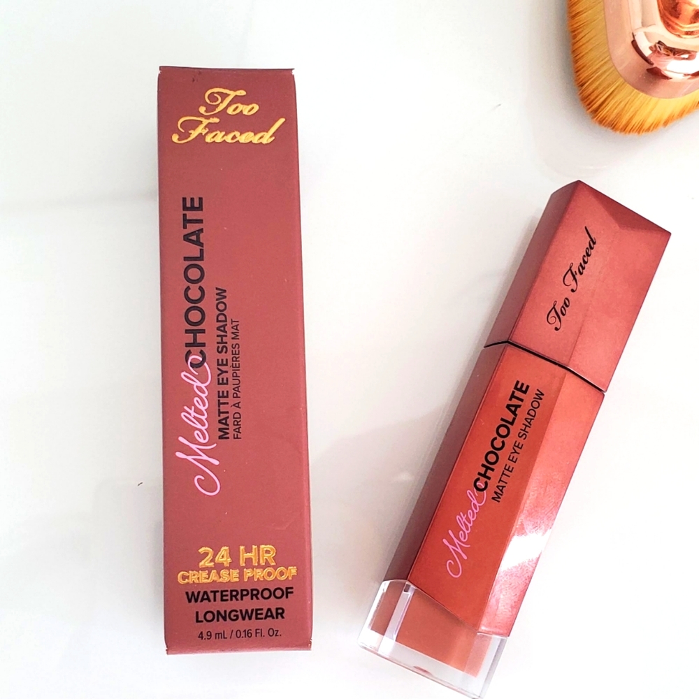 Two Faced Melted Chocolate Eye Shadow (Amaretto)